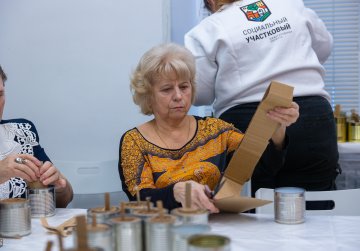 Социальные участковые провели мастер-классы для жителей в Нижнем Новгороде и Дзержинске в поддержку бойцов СВО Социальные участковые провели мастер-классы для жителей в Нижнем Новгороде и Дзержинске в поддержку бойцов СВО