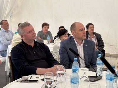 Более 60 сотрудников инфраструктуры поддержки предпринимательства повысили квалификацию в школе-интенсиве «Мой бизнес» Более 60 сотрудников инфраструктуры поддержки предпринимательства повысили квалификацию в школе-интенсиве «Мой бизнес»