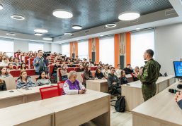 Участники программы «Герои. Нижегородская область» встретились со студентами Президентской академии