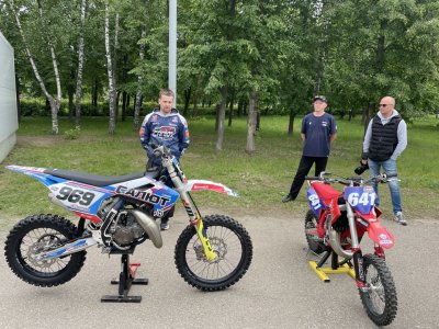 Более 300 детей и родителей приняли участие в акции «Безопасный путь на двух колесах» в Дзержинске