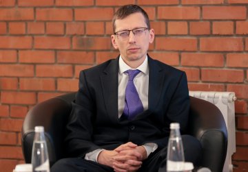 Егор Поляков рассказал о перспективных сценариях применения ИИ на форуме «Сильные идеи для нового времени»