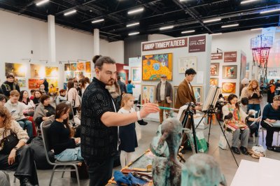 Представители 29 городов России и 20 зарубежных стран приняли участие в выставке «АРТ МИР» на Нижегородской ярмарке