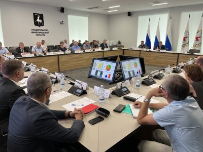 Петр Банников провел заседание комиссии по предупреждению и ликвидации ЧС и обеспечению пожарной безопасности Нижегородской области Петр Банников провел заседание комиссии по предупреждению и ликвидации ЧС и обеспечению пожарной безопасности Нижегородской области
