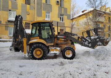 Более двух тысяч дворников чистят нижегородские дворы