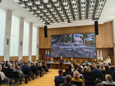 Лучшие работники дорожной отрасли Нижегородской области получили награды в канун профессионального праздника Лучшие работники дорожной отрасли Нижегородской области получили награды в канун профессионального праздника
