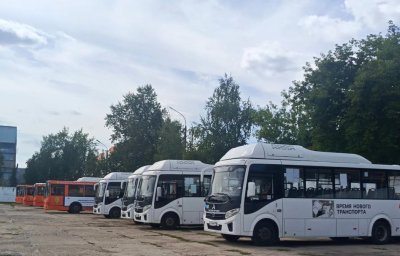 В автобусах Арзамаса устанавливают стационарные терминалы оплаты проезда