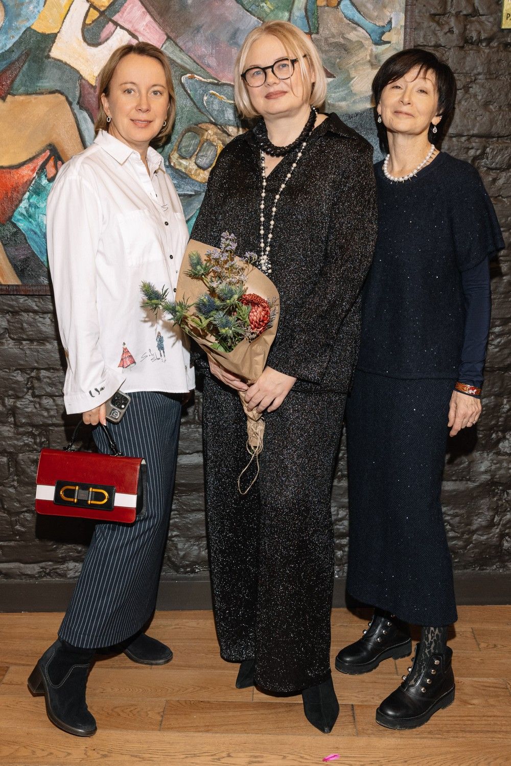 Живопись Наталии Панковой из частных собраний представлена на выставке «Цветное время» в Доме Нижегородской области в Москве