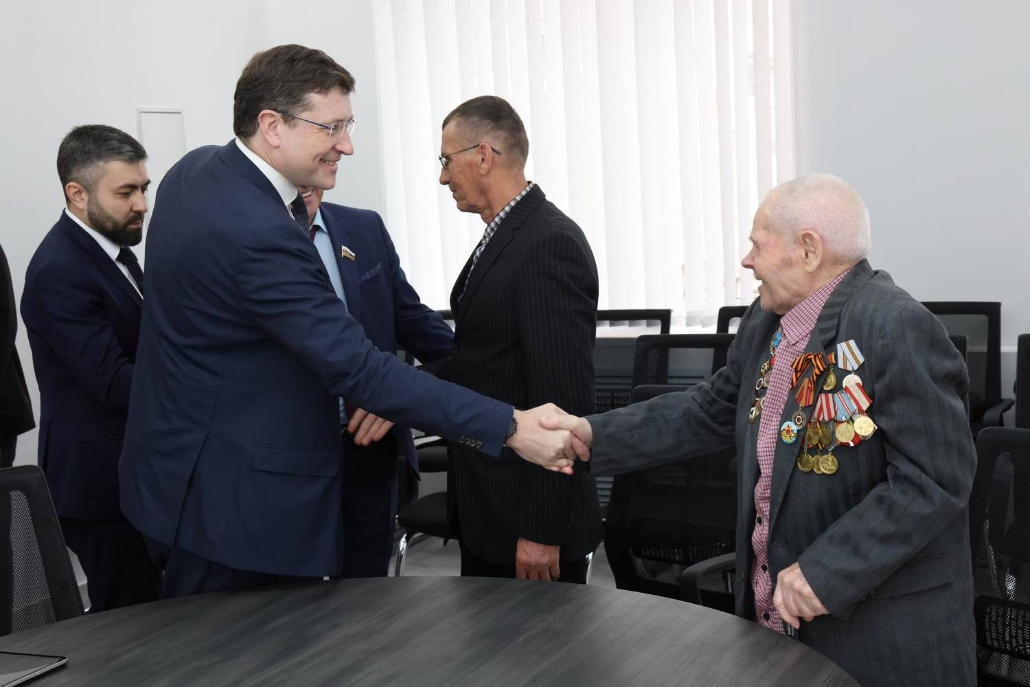 Глеб Никитин встретился с ветеранами Великой Отечественной войны, проживающими в Лысковском округе