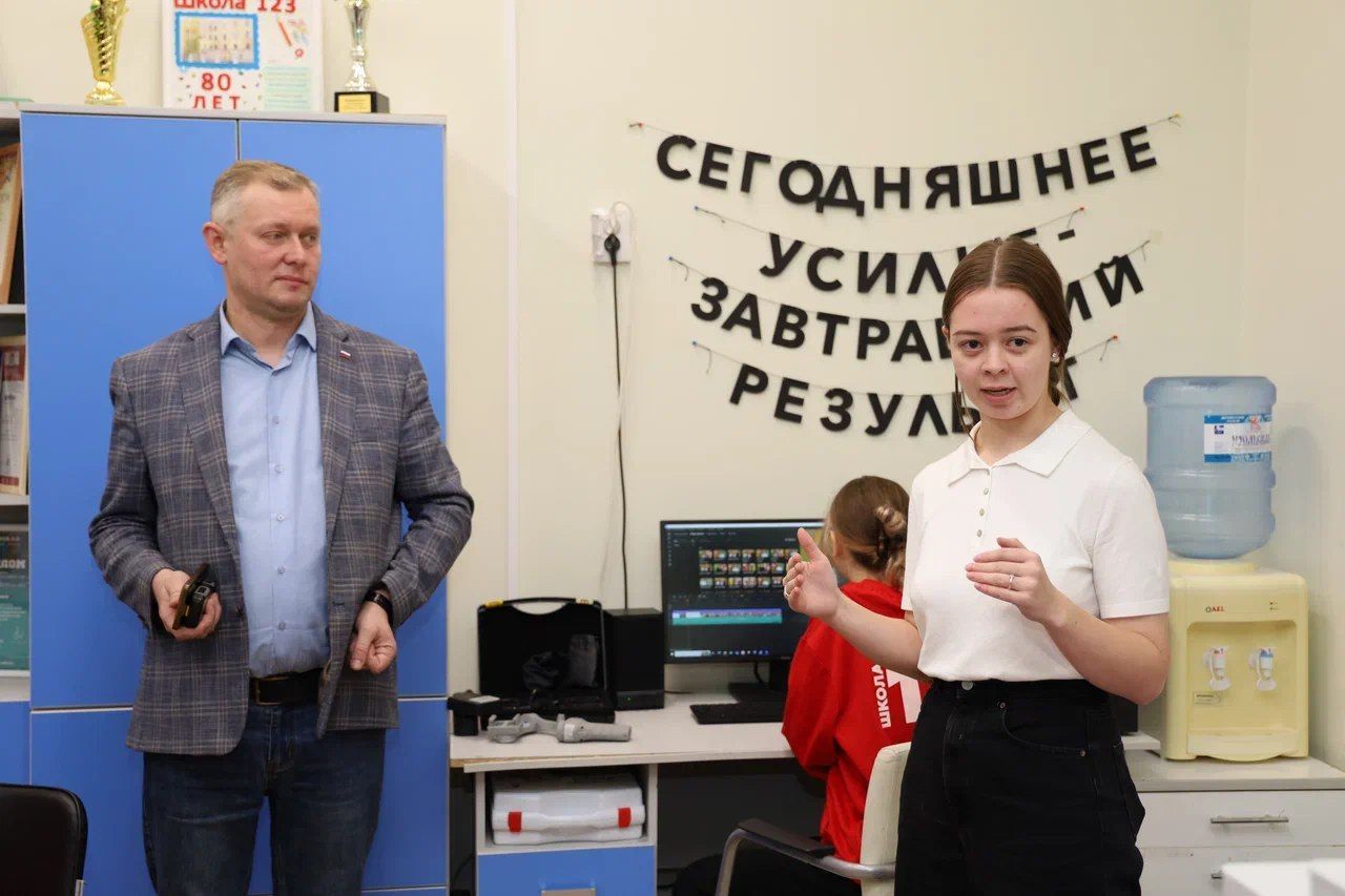 Четыре новых медиакласса открыли в школах Нижегородской области Четыре новых медиакласса открыли в школах Нижегородской области