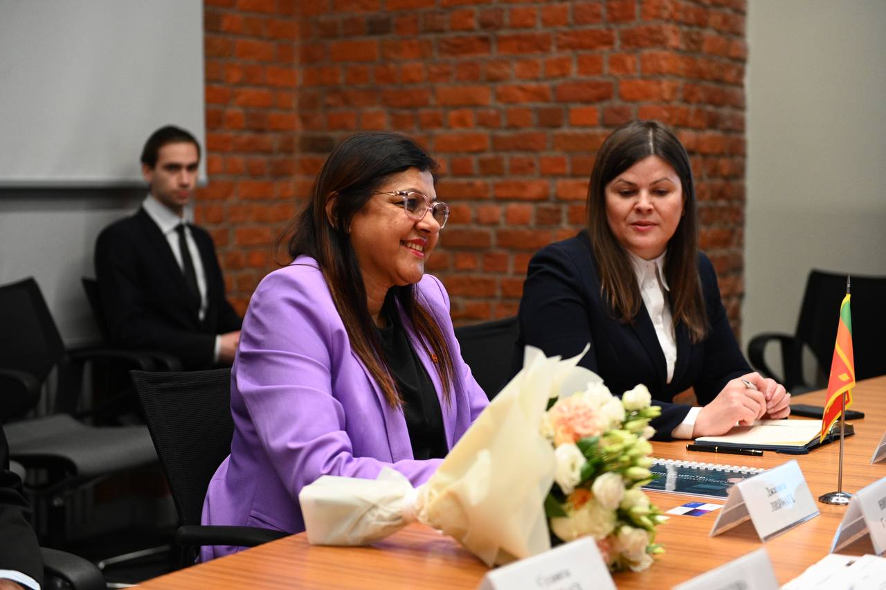 Глеб Никитин провел рабочую встречу с послом Шри-Ланки