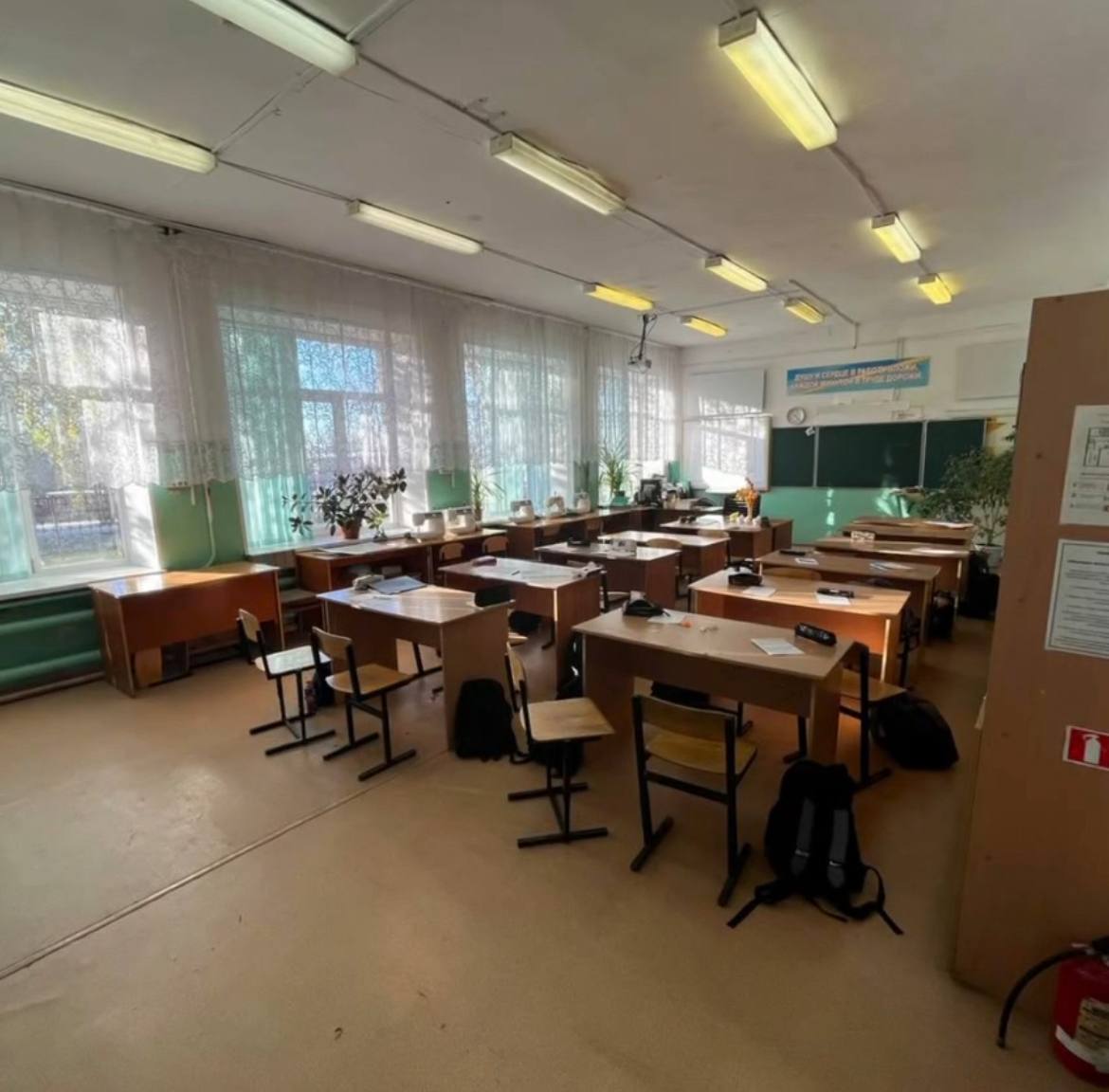 Фото с открытия: газета Сергачская жизнь, администрация Сергачского округа ФОТО ДО и ПОСЛЕ РЕМОНТА: администрация Сергачского округа, СОШ №6 г. Сергача