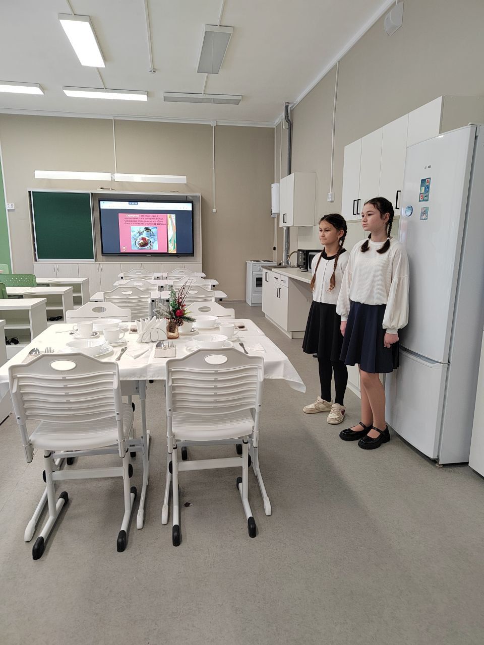 Фото с открытия: газета Сергачская жизнь, администрация Сергачского округа ФОТО ДО и ПОСЛЕ РЕМОНТА: администрация Сергачского округа, СОШ №6 г. Сергача