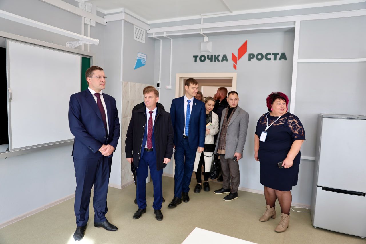 Глеб Никитин оценил состояние образовательных учреждений Вачского муниципального округа