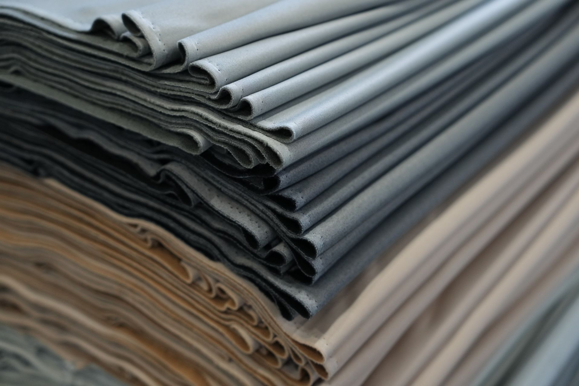 Денис Мантуров принял участие в открытии завода по производству силикагелей и силиказолей в ОЭЗ «Кулибин» в Дзержинске