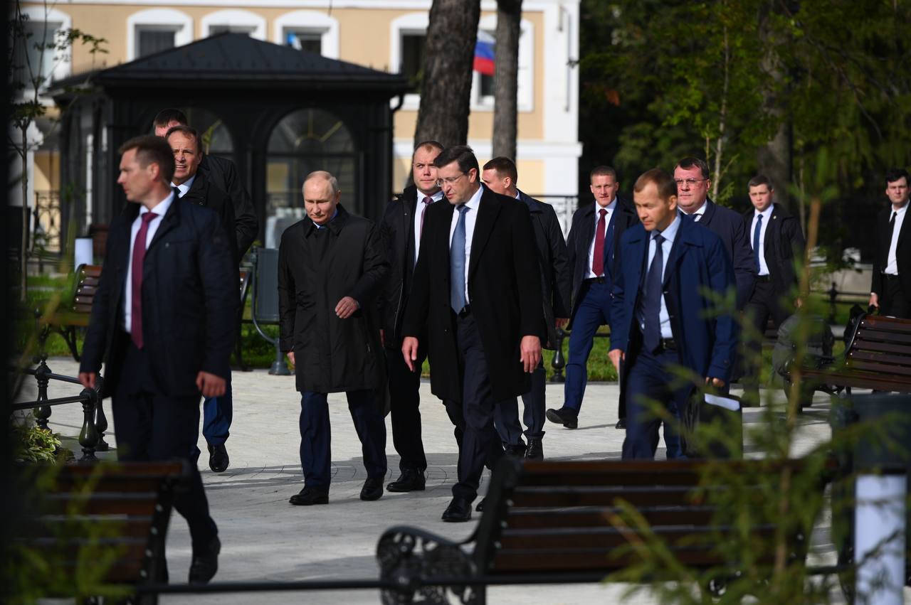 В Сарове колокол подарок Путина