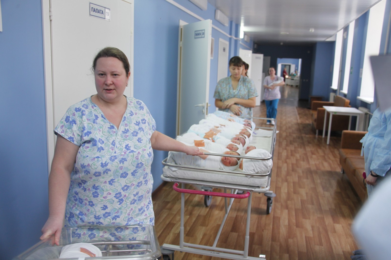 4 роддом врачи фото