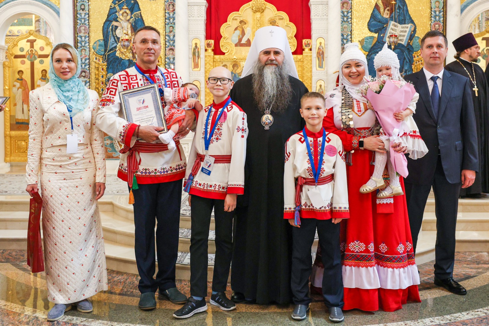 В Дивееве наградили победителей Всероссийского конкурса «Большая семья –  опора России» | Официальный сайт Правительства Нижегородской области